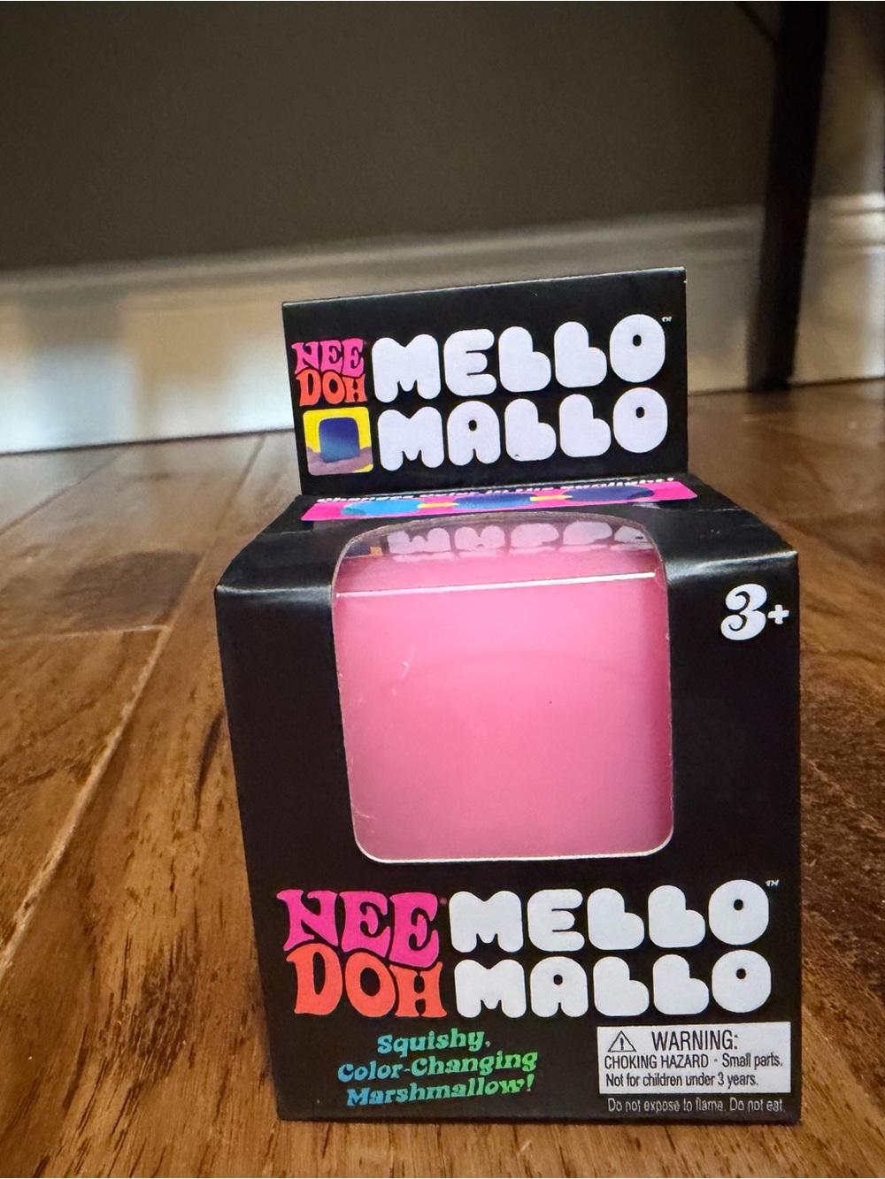 Mello Mallo Pink Color-Changing Marshmallow Toy